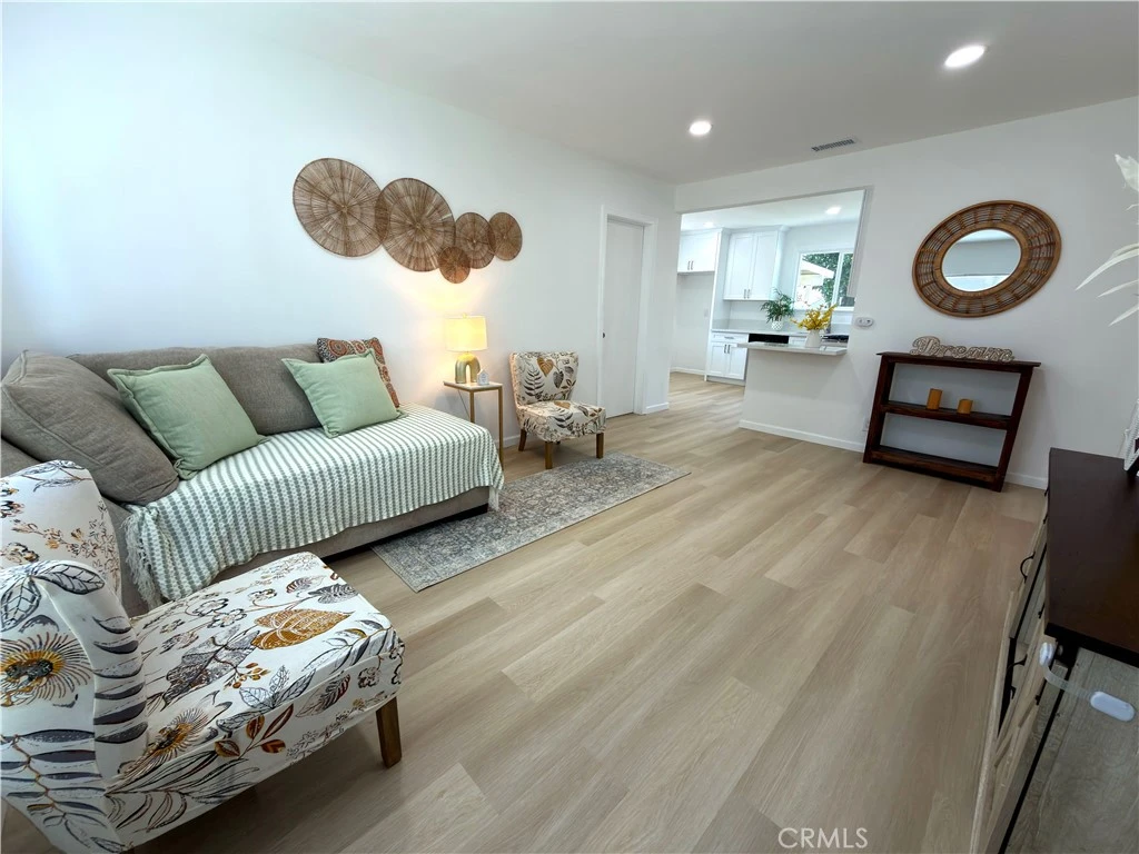 Interior 2