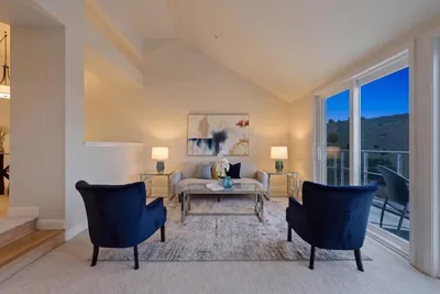 855 Mountain View Drive 4