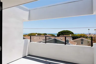 24722 Del Prado 407 photo 2