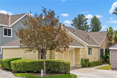 21605 Fernbrook
