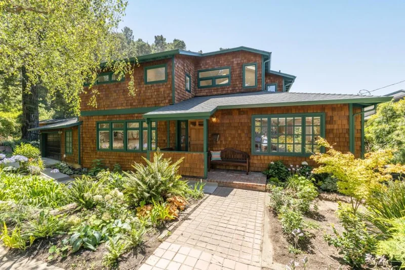 228 Naomi Avenue, Pacifica, CA 94044
