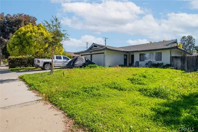 1934 Bobolink Way