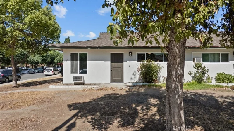 1925 Royalty Drive