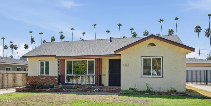 1201 N Alameda Avenue