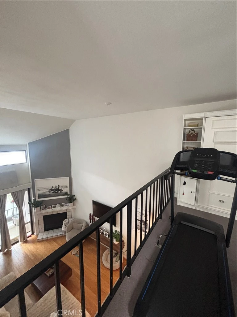 Interior 3