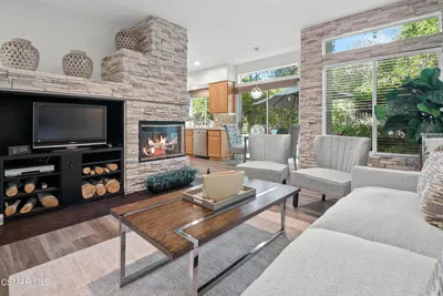 4762 Rhapsody Drive