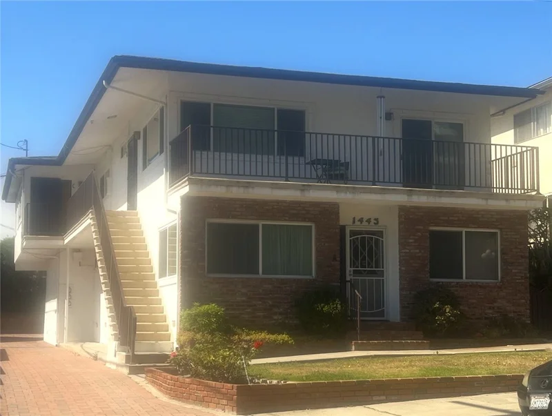 1443 W 9th Street