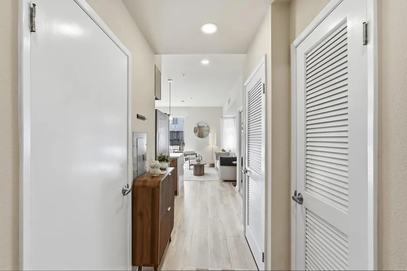 445 Island Avenue 312 photo 2