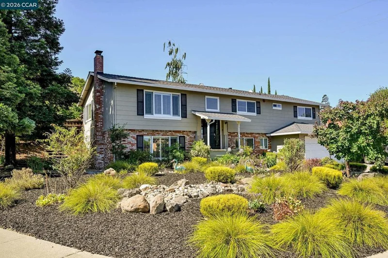 Photo 2 of 5706 Pepperridge Way