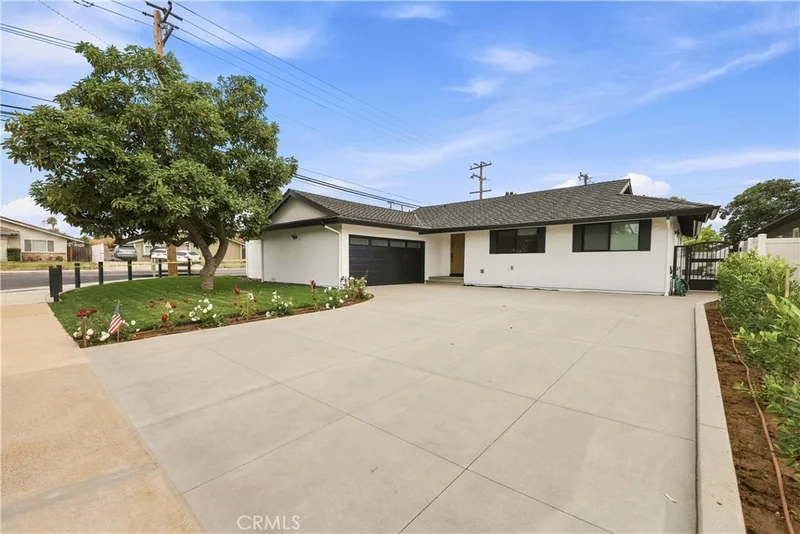 17511 Leafwood, Tustin, CA 92780