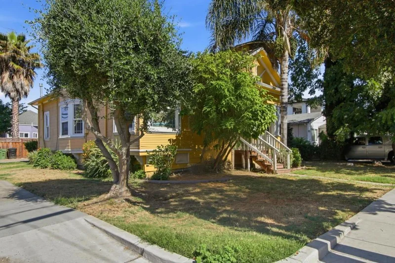 Photo 2 of 595 Minor Avenue