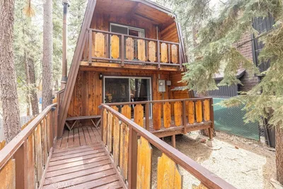 42733 Cedar