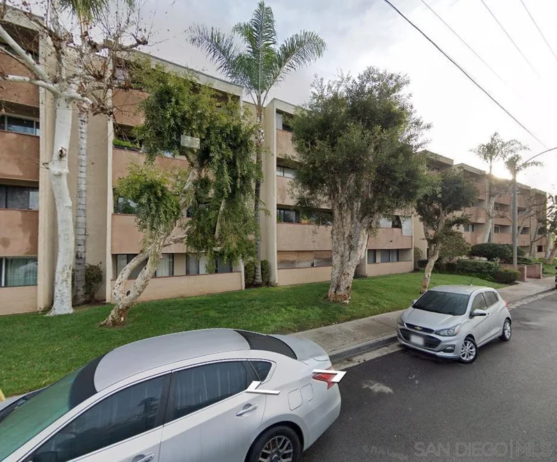 4041 Oakcrest Dr 307