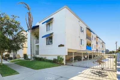 285 S Sierra Madre Boulevard D