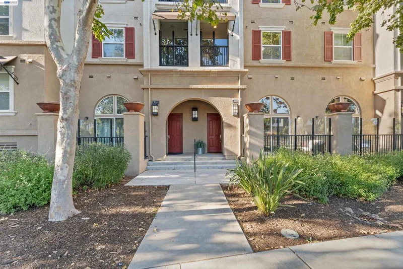 Photo 2 of 3385 Dublin Blvd 130