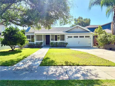 274 S Craig Avenue photo 2