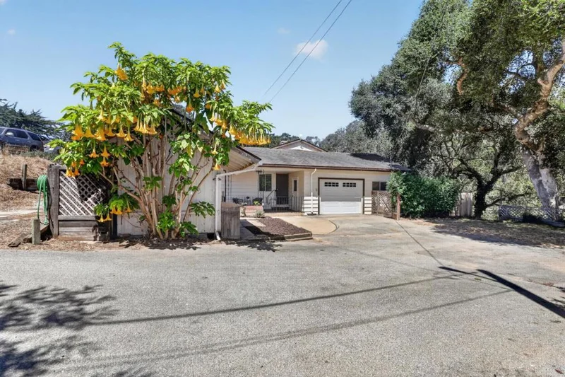 17130 Blackie Road