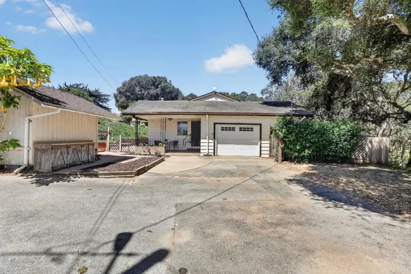 17130 Blackie Road photo 2
