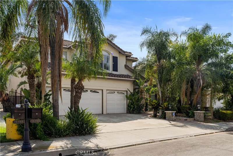 Photo 2 of 16190 Vermeer Drive