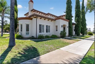 788 Manley Drive photo 2