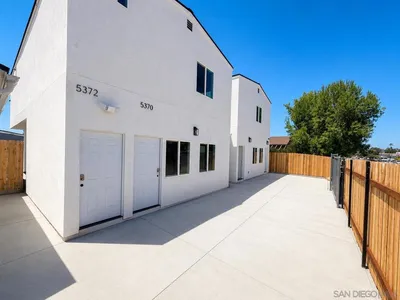 5370 Nutmeg St photo 2