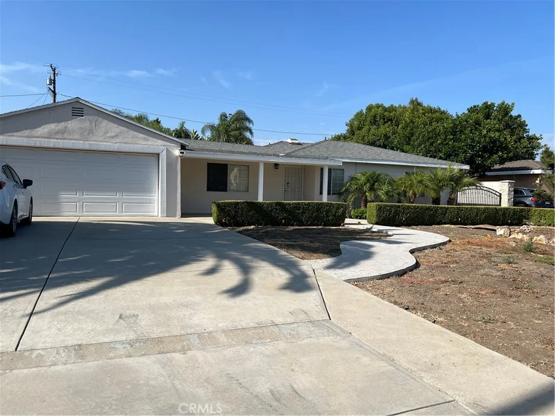15919 Alwood