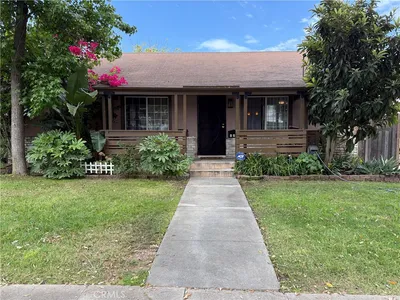 830 N Olive