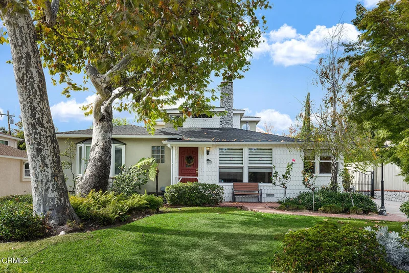 4819 Crown Avenue, La Canada Flintridge, CA 91011