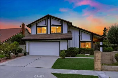 19003 VICKIE Avenue photo 2