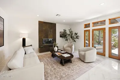 419 Helga Court photo 2