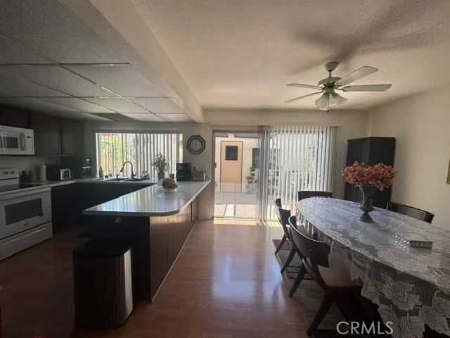 11000 Woodruff Avenue 32 photo 2