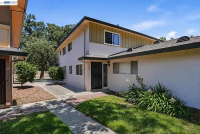 2125 Arroyo Ct 2 photo 2