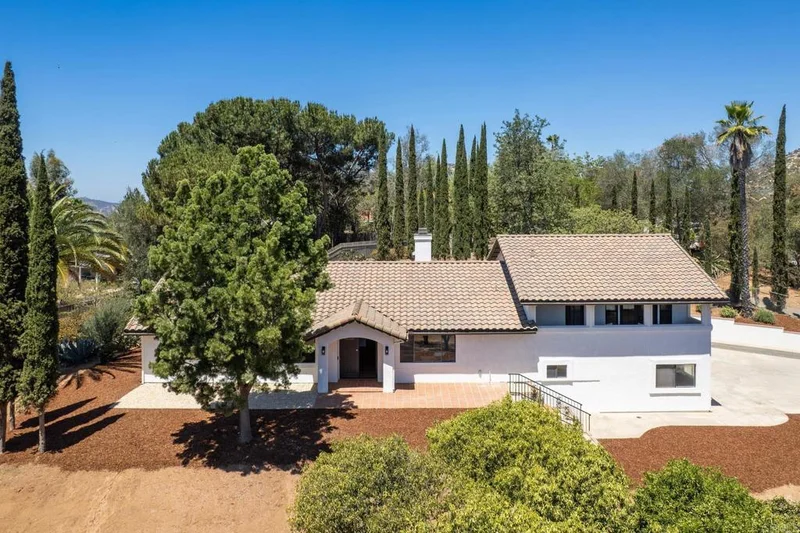 1650 Silver Tree Lane
