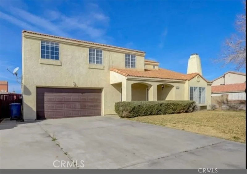 38063 Wesley Court photo 2