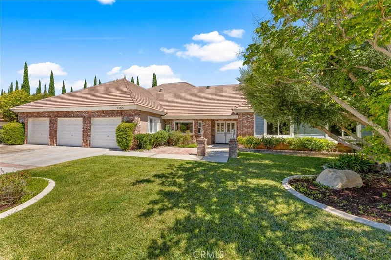 2705 Brentwood Drive