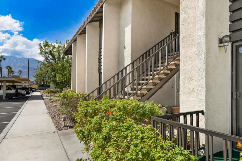 Photo 2 of 31200 Landau Boulevard 201