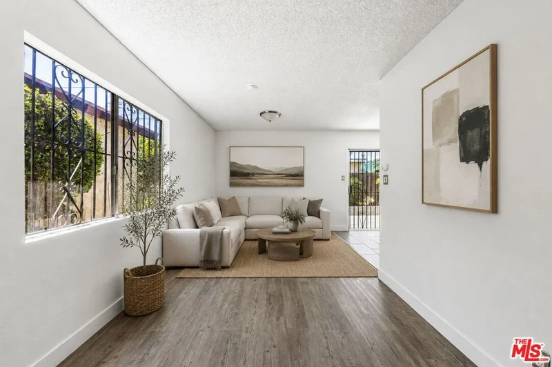 Photo 2 of 11477 Amboy Avenue