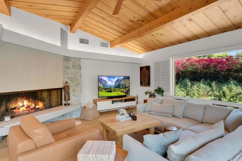 705 Valley Drive
