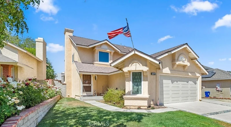 22711 Boxwood, Saugus, CA 91390