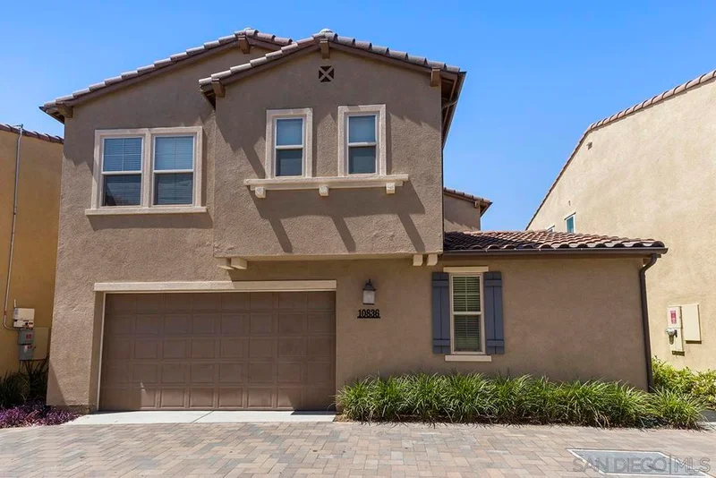 10836 Everly Way