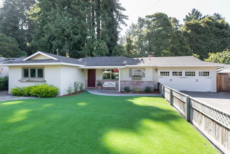 Photo 2 of 302 Coronado Drive