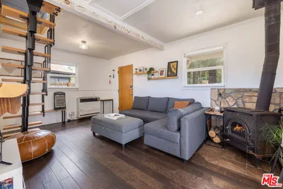 39535 N Shore Drive photo 2