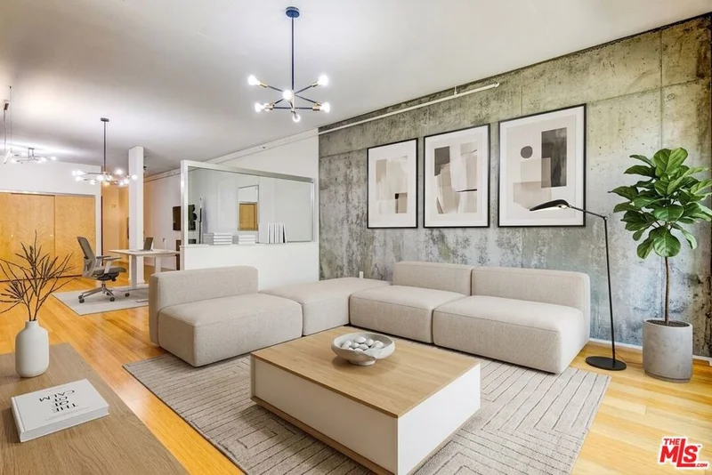 1111 S Grand Avenue 706, Los Angeles, CA 90015