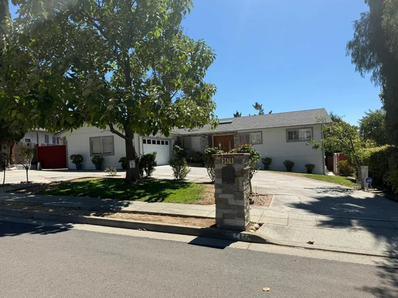 3476 Ramstad Drive photo 2