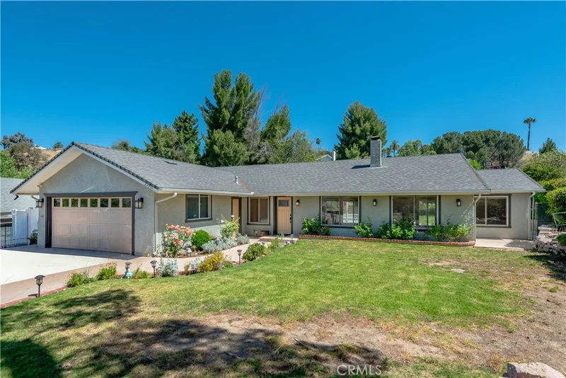 22401 Barbacoa, Saugus, CA 91350