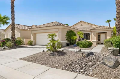 78724 Palm Tree Avenue photo 2