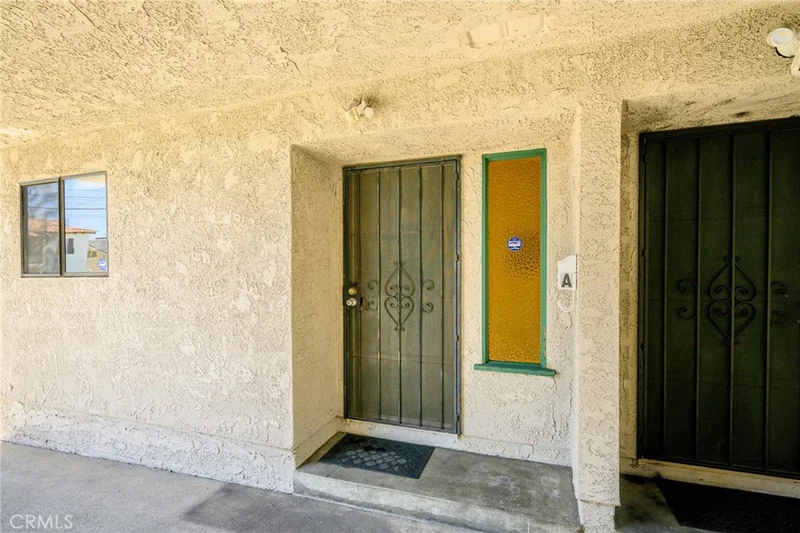 621 E Lomita Avenue A photo 2