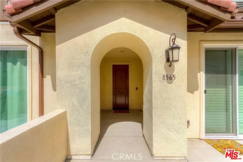 8565 Corsica Lane 9 photo 2
