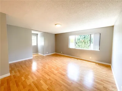 13717 Chadron Avenue 14 photo 2