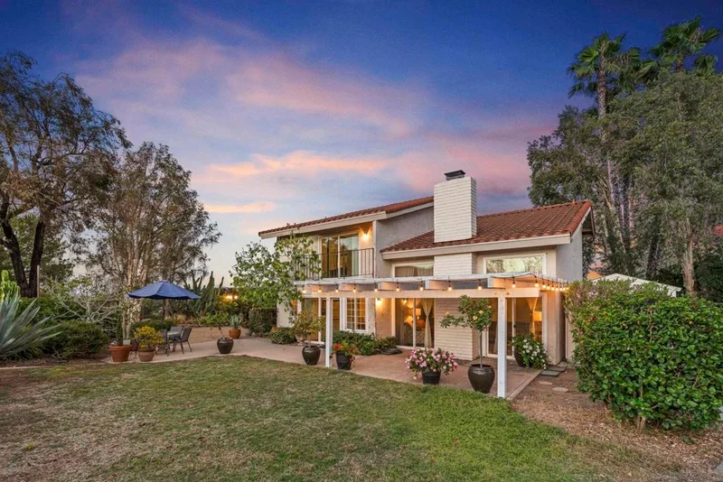 12224 Fernando Ct, San Diego, CA 92128